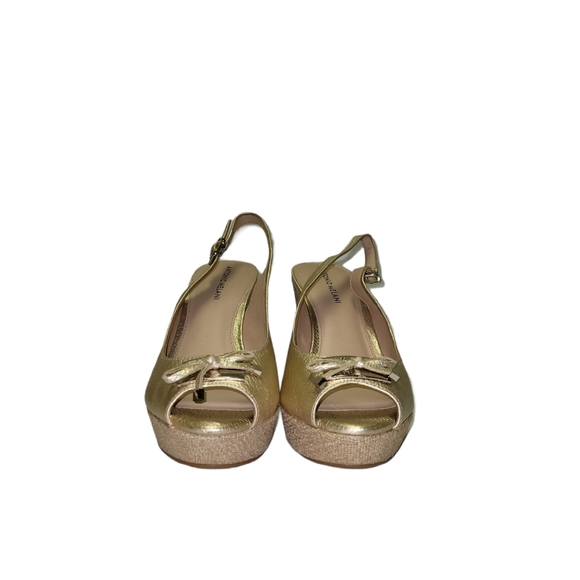 Antonio Melani Gold Wedge Peep Toe Heels 10